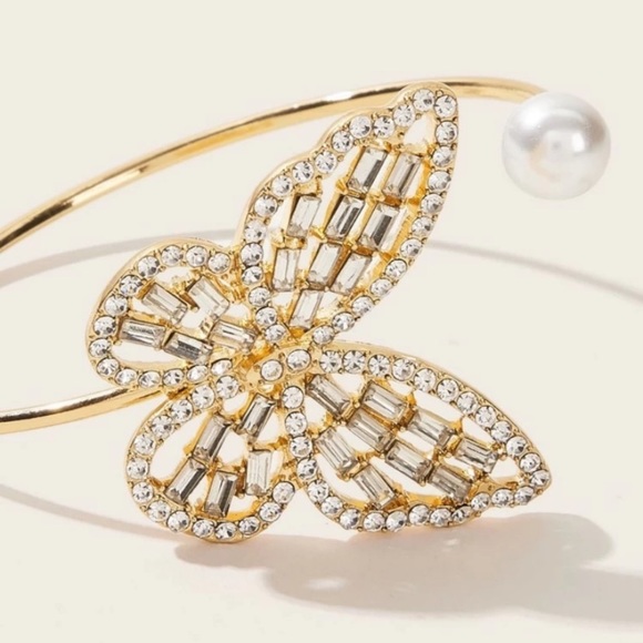 BOGO! Crystal & Pearl Butterfly Adjustable Bangle - Picture 3 of 5